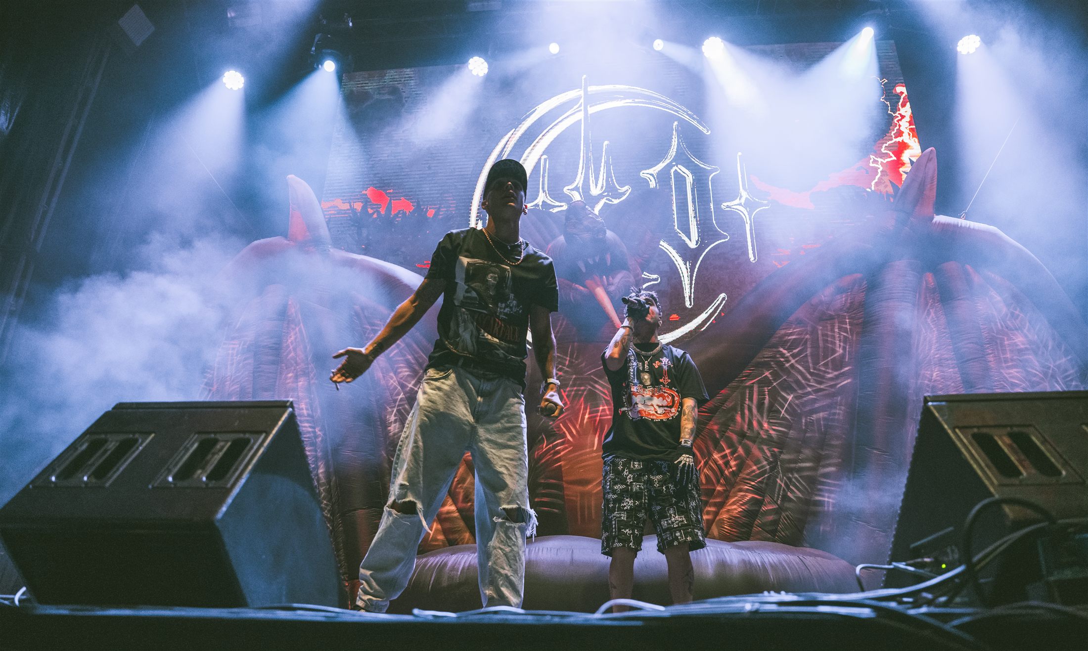 Cro actuando en directo en Boombastic Gijón 2024 - fotografía de Noland Live