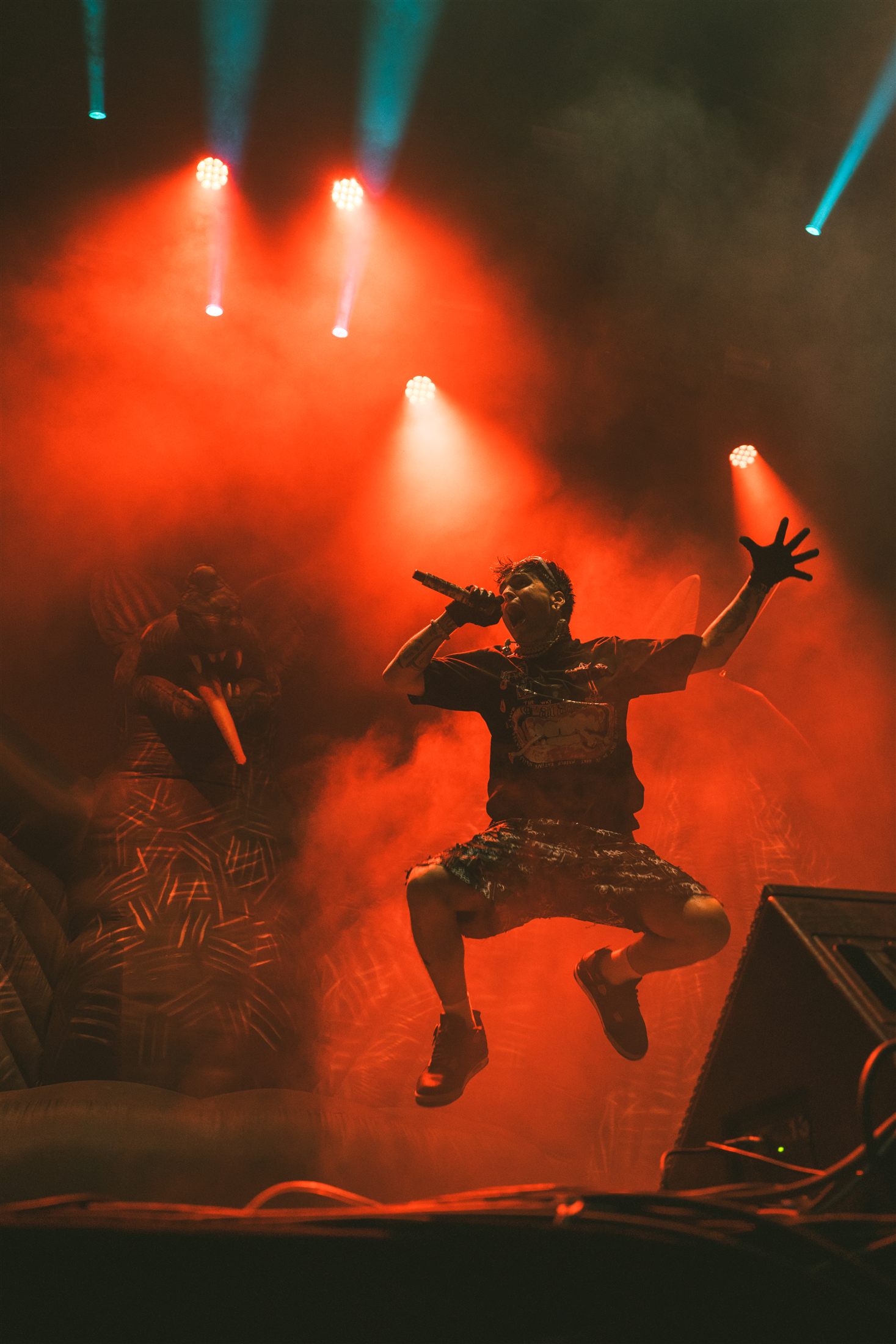 Cro actuando en directo en Boombastic Gijón 2024 - fotografía de Noland Live